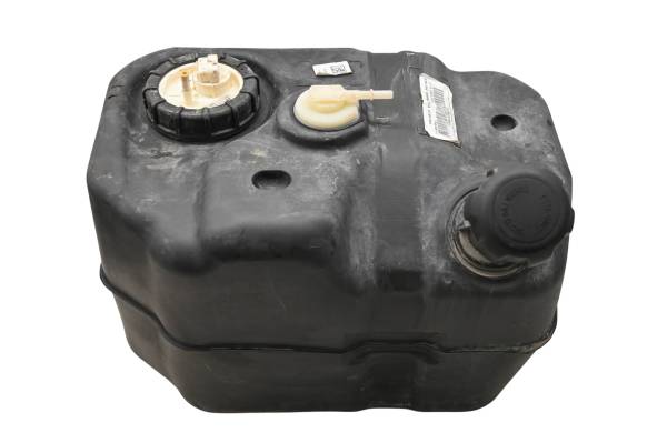 Polaris - 22 Polaris PRO XD Mid-Size Gas Tank & Fuel Pump