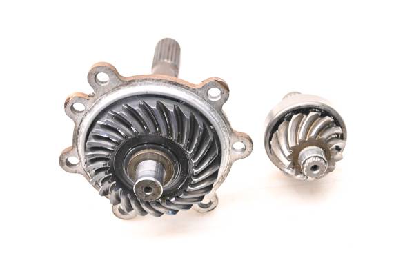 Polaris - 00 Polaris Xplorer 250 4x4 Transmission Bevel Gears Output Shaft