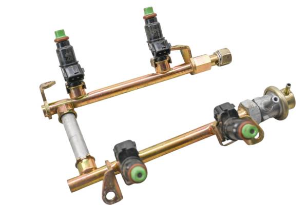 Honda - 04 Honda ST1300 Fuel Rail & Injectors