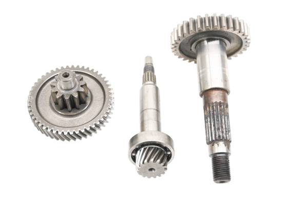 Polaris - 01 Polaris Sportsman 90 2x4 Transmission Bevel Gears Output Shaft