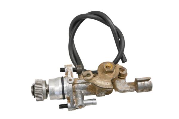 Polaris - 04 Polaris Sportsman 90 Oil Pump