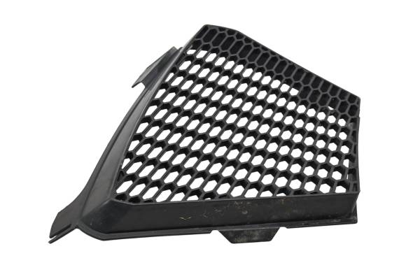 Arctic Cat - 04 Arctic Cat T660 Turbo Middle Hood Screen