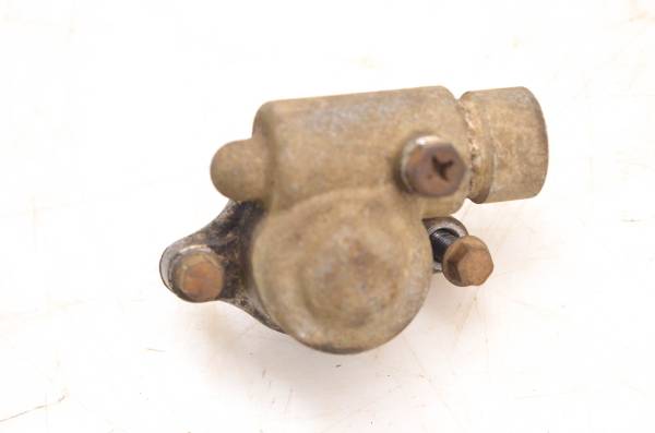 Arctic Cat - 00 Arctic Cat 300 4x4 Speedometer Gear Housing