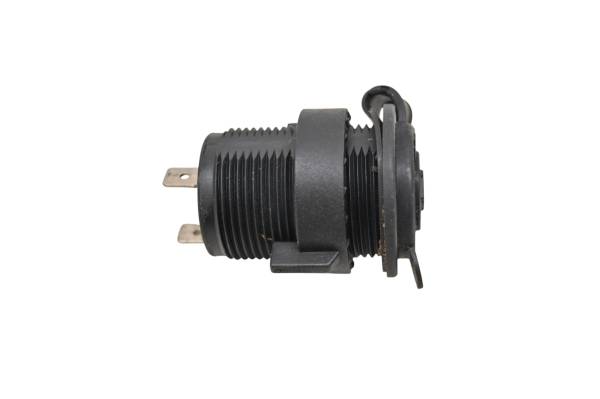 Arctic Cat - 04 Arctic Cat T660 Turbo 12 Volt Accessory Outlet 12V