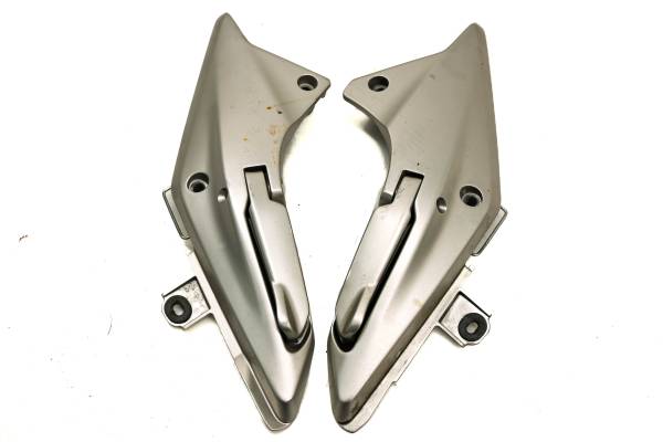 Honda - 11 Honda Silverwing 600 ABS Passenger Foot Pegs Foot Rest Brackets Mounts FSC600A