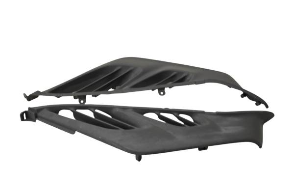 Honda - 87 Honda Elite 150 Air Outlet Covers Left & Right CH150