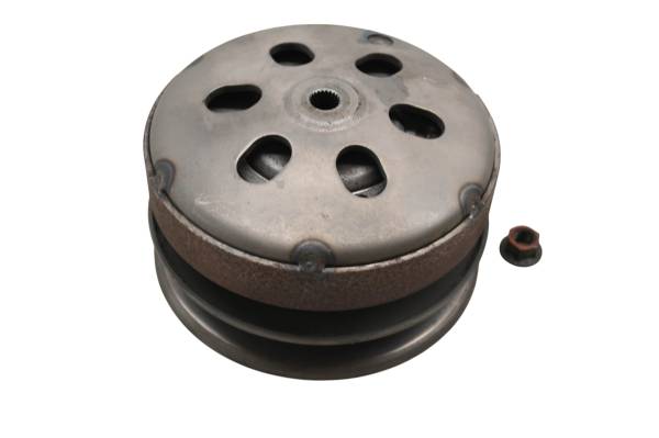 Honda - 87 Honda Elite 150 Secondary Driven Clutch CH150