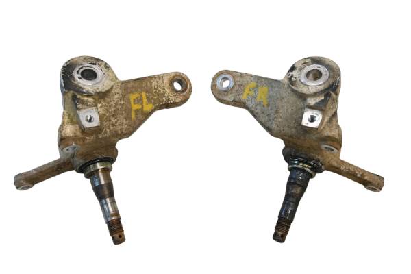 Honda - 00 Honda TRX400EX Front Spindles Knuckles Left & Right Sportrax 400 2x4