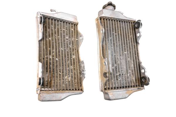 Honda - 03 Honda CRF450R Radiators Left & Right