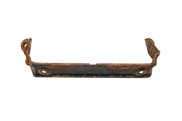 Honda - 86 Honda Fourtrax 125 2x4 Rear Fender Seat Support Bracket Mount TRX125