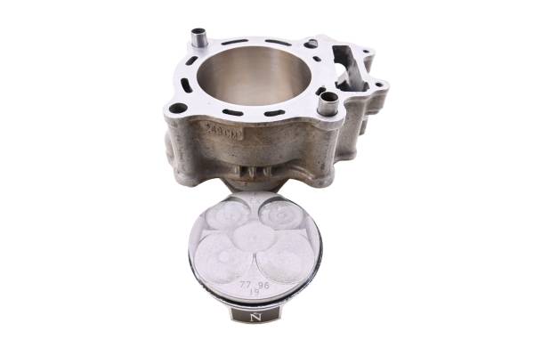 Honda - 09 Honda CRF250R Cylinder & Namura Piston