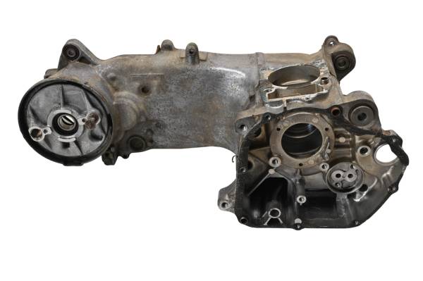 Honda - 87 Honda Elite 150 Crankcase Center Crank Case CH150