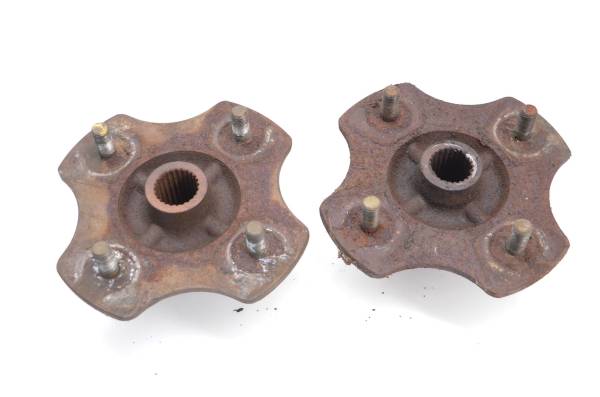 Honda - 96 Honda Fourtrax 300 2x4 Rear Wheel Hubs Left & Right TRX300