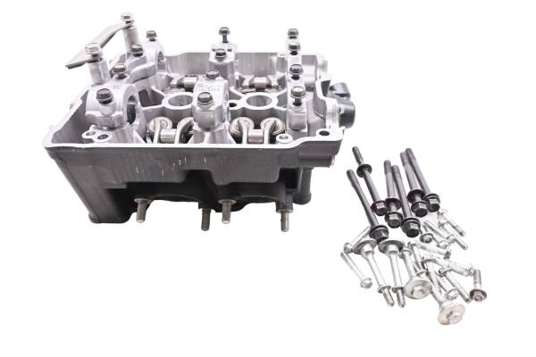 Honda - 23 Honda CB500F Cylinder Head