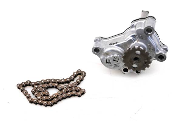 Honda - 14 Honda CBR500R Oil Pump & Chain