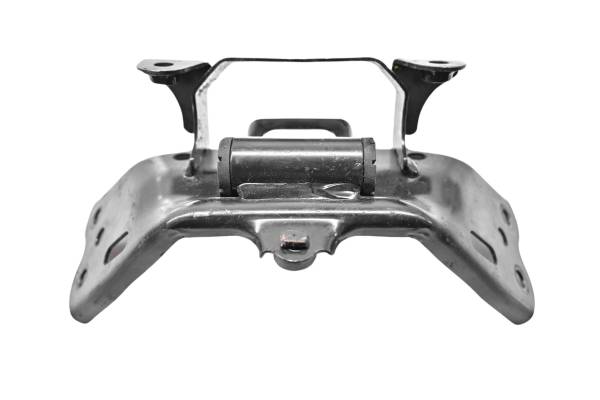 Honda - 21 Honda CB300F Fuel Tank Bracket Mount