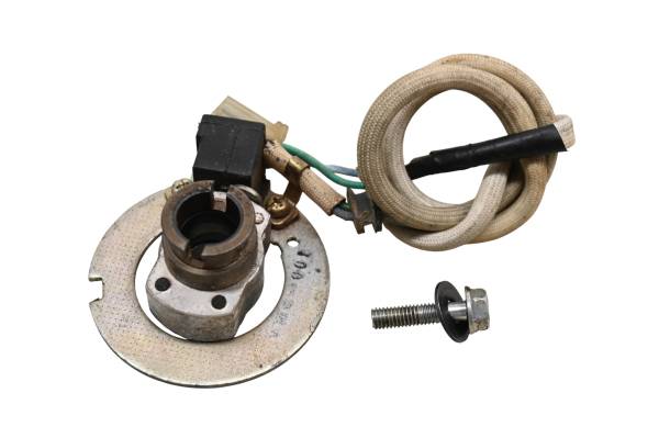Honda - 85 Honda Fourtrax 125 2x4 Pulse Generator TRX125