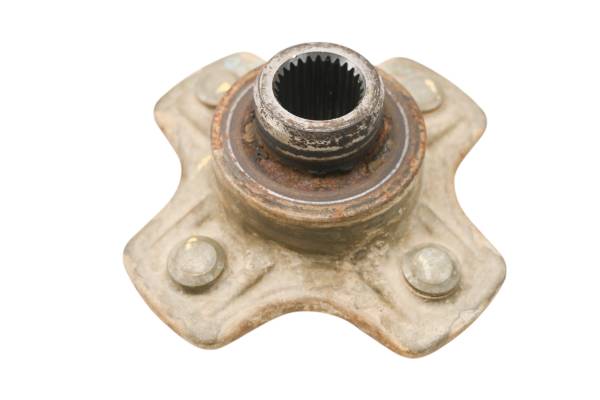 Honda - 21 Honda Foreman 520 4x4 Rear Right Wheel Hub TRX520FM
