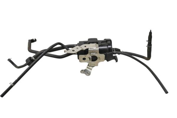 Honda - 23 Honda XR150L Crankcase Breather Box Vent