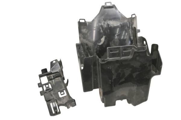 Honda - 22 Honda Rebel 300 Battery Box & Cover CMX300