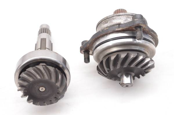Honda - 84 Honda ATC200ES Transmission Bevel Gears Output Shaft Big Red 200