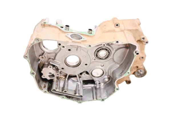 Honda - 02 Honda Foreman 450 4x4 ES Front Crankcase Center Half Crank Case TRX450FE