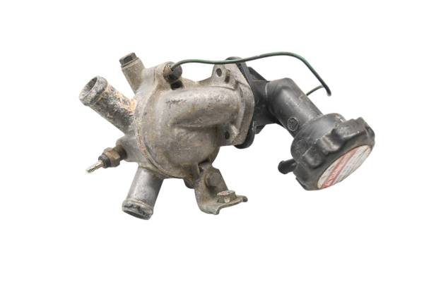 Honda - 99 Honda Shadow 1100 Spirit Thermostat & Housing VT1100C