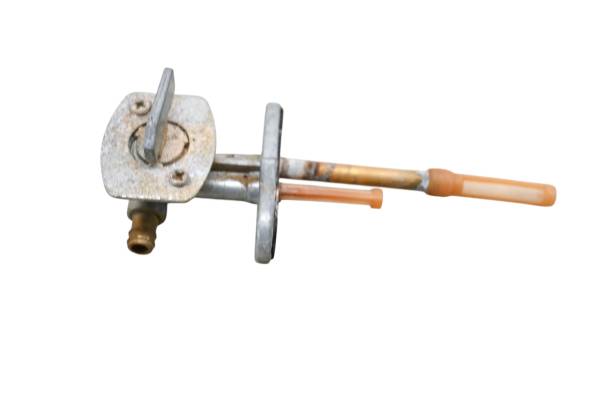 Kawasaki - 09 Kawasaki Prairie 360 4x4 Fuel Petcock KVF360