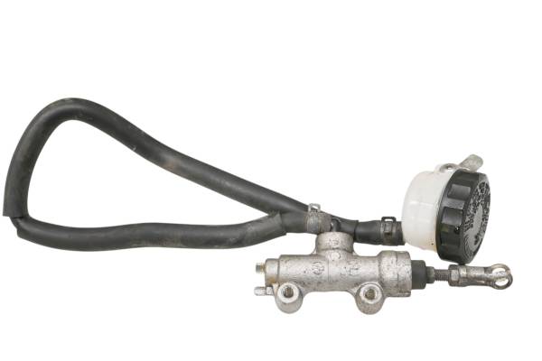 Kawasaki - 13 Kawasaki Concours 14 Rear Brake Master Cylinder ZG1400