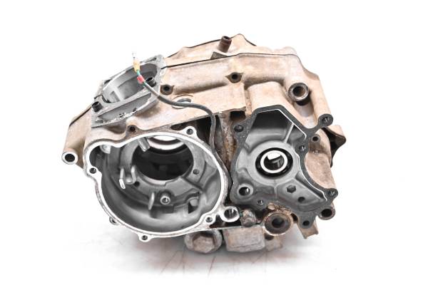 Honda - 84 Honda Fourtrax 200 2x4 Crankcase Center Crank Case TRX200