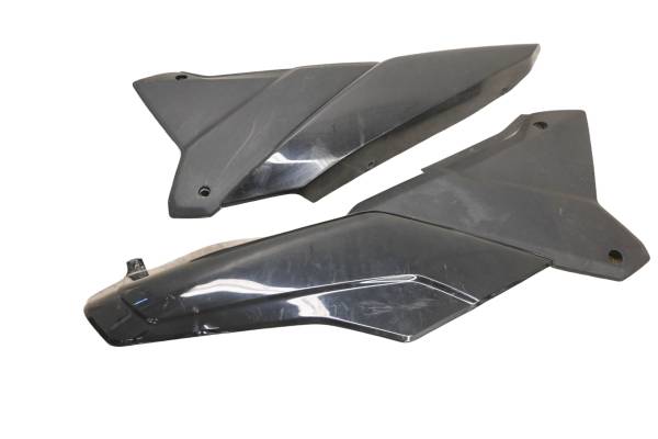 Kawasaki - 23 Kawasaki KLR650 Adventure Left & Right Side Chain Covers KL650LPFAN