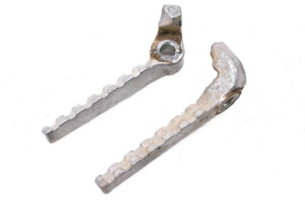 Kawasaki - 19 Kawasaki KLX250 Rear Passenger Foot Pegs Left & Right