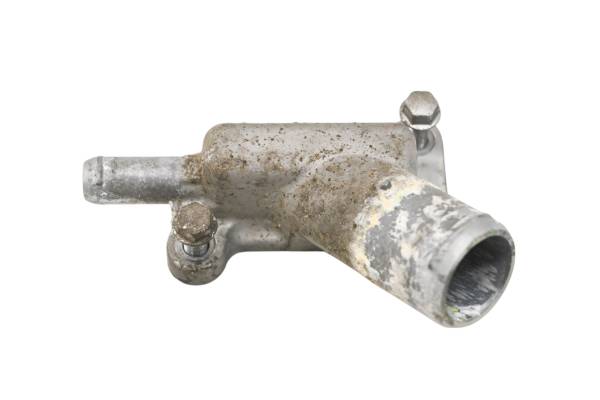 Kawasaki - 13 Kawasaki Concours 14 Water Outlet Cover ZG1400