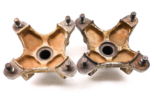 Kawasaki - 05 Kawasaki Brute Force 650 4x4 Front Wheel Hubs Left & Right KVF650