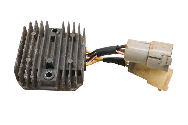 Kawasaki - 99 Kawasaki Prairie 300 4x4 Regulator Rectifier KVF300