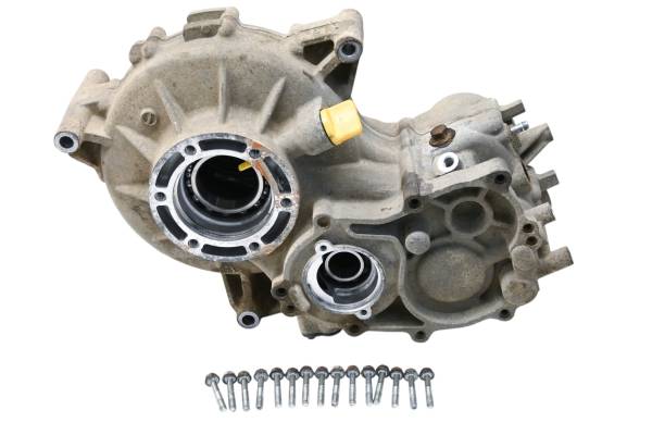 Kawasaki - 17 Kawasaki Mule 4000 2x4 Transmission Gear Case Housing KAF620PF