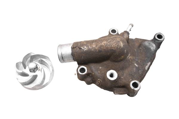 Kawasaki - 04 Kawasaki Prairie 700 4x4 Water Pump Cover & Impeller KVF700