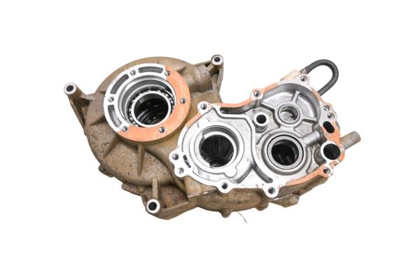 Kawasaki - 13 Kawasaki Mule 4010 Diesel 4x4 Transmission Gear Case Housing KAF950D