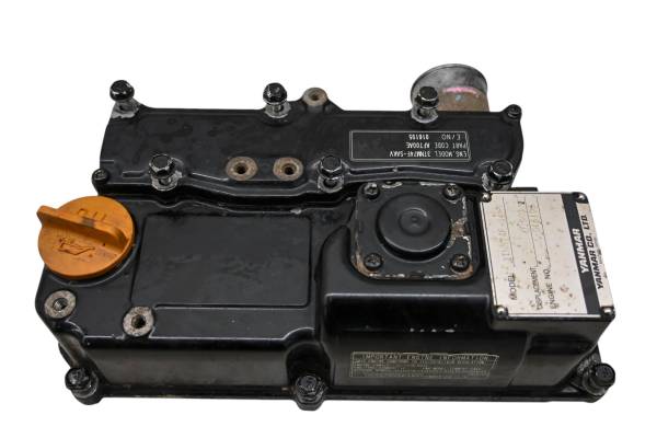 Kawasaki - 19 Kawasaki Mule PRO-DXT EPS 4x4 Valve Cover KAF1000