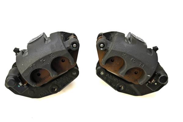 Kawasaki - 19 Kawasaki Ninja 650 ABS Front Brake Calipers Left & Right EX650K