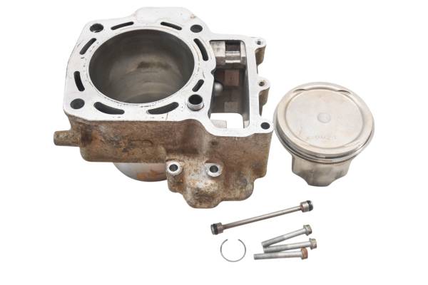 Kawasaki - 08 Kawasaki Brute Force 750 4x4i Front Cylinder & Piston KVF750