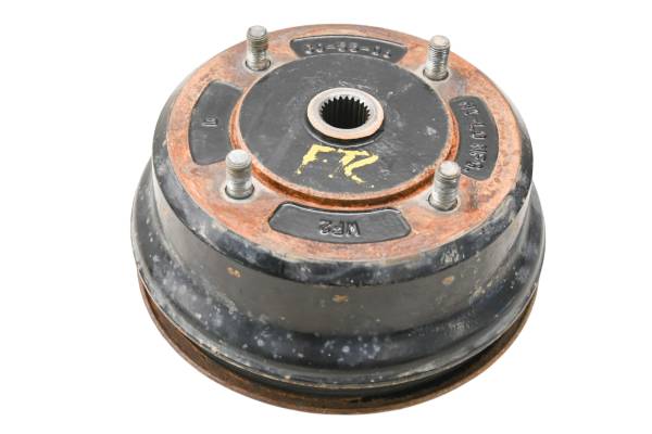 Kawasaki - 19 Kawasaki Mule 4010 Trans 4x4 Front Right Brake Drum Assembly KAF620