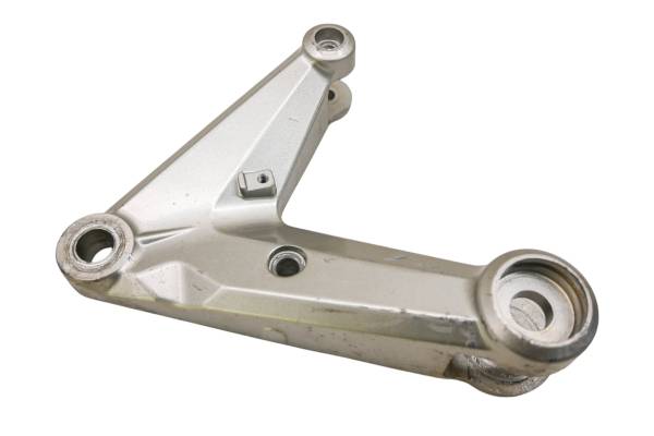 Kawasaki - 13 Kawasaki Concours 14 Right Rear Axle Bracket Mount ZG1400