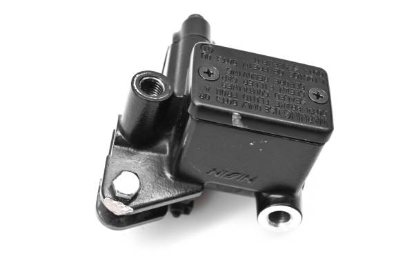 Kawasaki - 21 Kawasaki KLX300SM Front Brake Master Cylinder