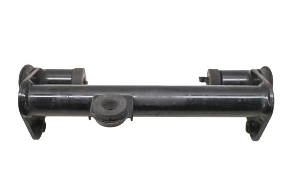 Kawasaki - 99 Kawasaki Vulcan 800 Engine Motor Bracket Mount VN800