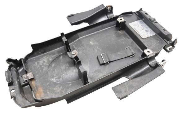 Kawasaki - 09 Kawasaki Versys 650 Rear Under Tail Fender Panel Cover LE650A