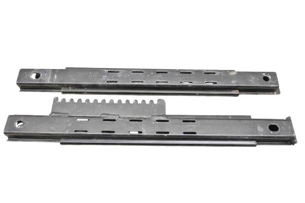 Kawasaki - 23 Kawasaki Teryx KRX 1000 SE Right & Left Seat Rail Bracket Mounts KRF1000CPFNN