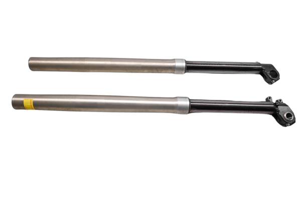 KTM - 12 KTM 690 Enduro Front Forks Suspension