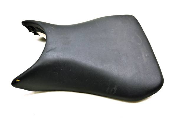 Yamaha - 06 Yamaha YZF R6S Seat