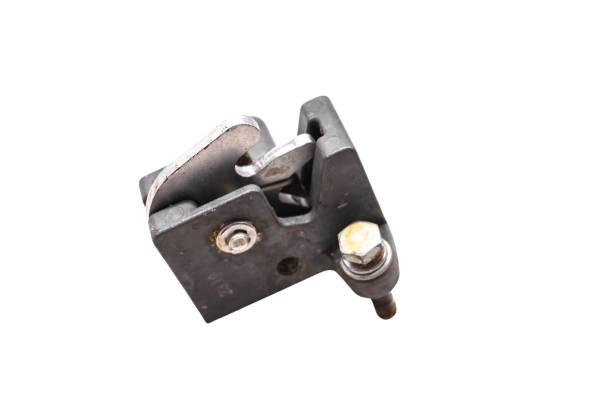 Yamaha - 02 Yamaha FX140 Lid Latch Waverunner FX1000